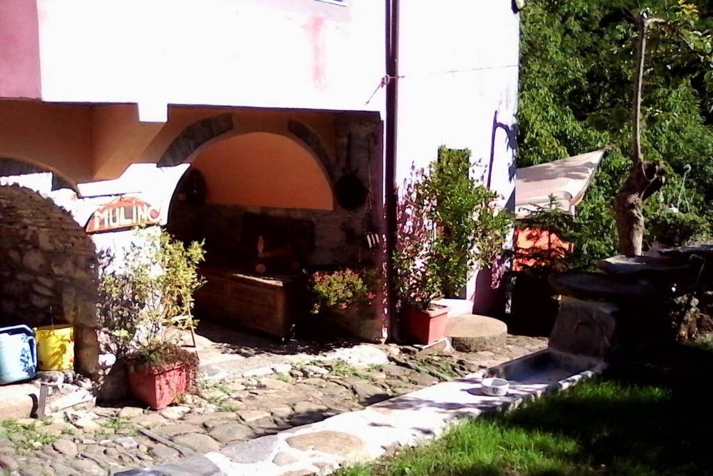 Il Borgo Della Colomba Villa Fosdinovo Exterior photo